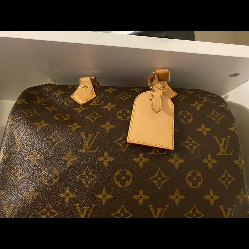 - Louis Vuitton Speedy Bandouliere 30